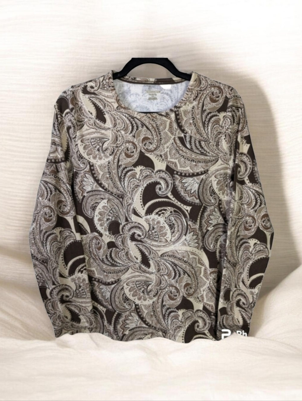 St. John's Bay Large Brown & Tan Classic Long Sleeve Tee NWOT